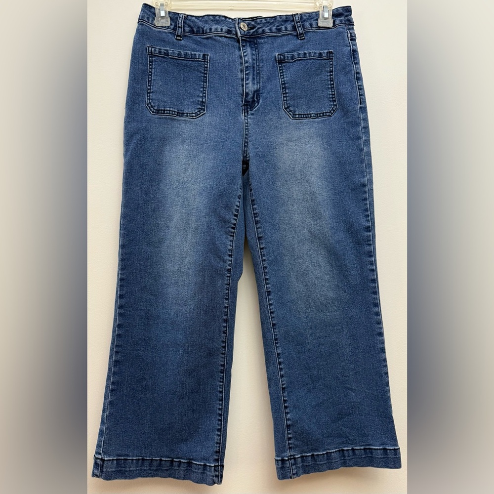 Blue Denim Wide Leg Cropped Jeans